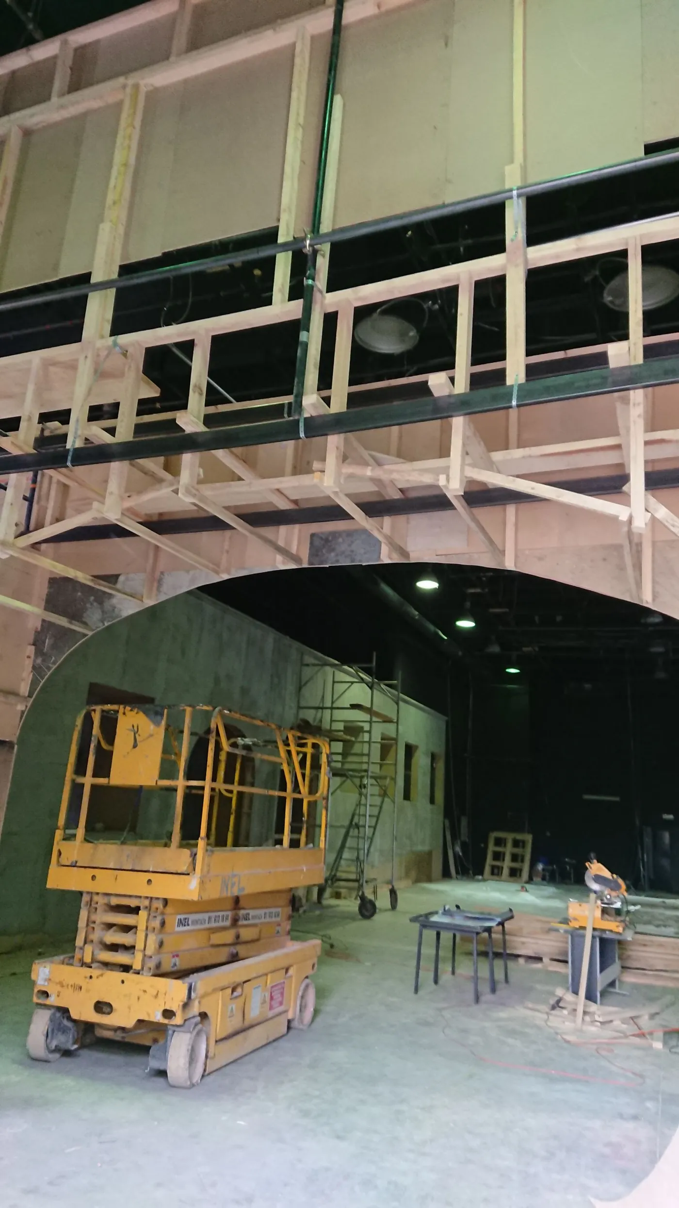 Studio 5 scenic construction detail with lift equipment